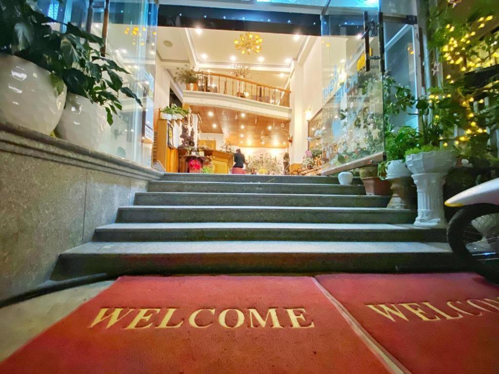 Gold Night Hotel Da Lat Dış mekan fotoğraf