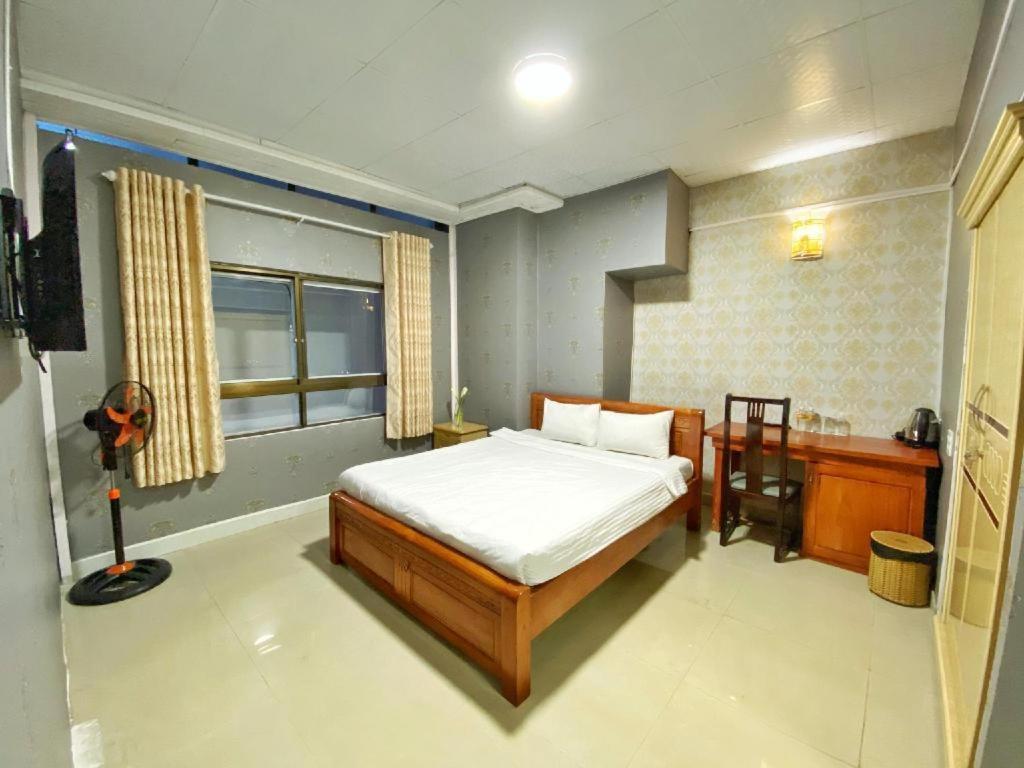 Gold Night Hotel Da Lat Dış mekan fotoğraf