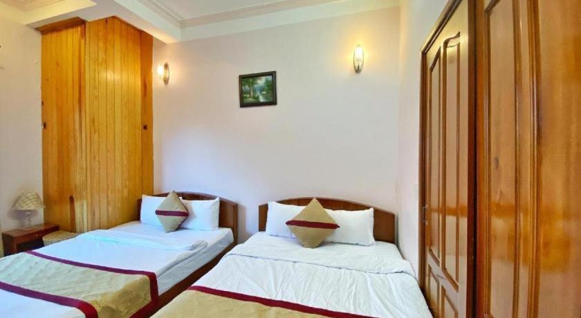 Gold Night Hotel Da Lat Dış mekan fotoğraf