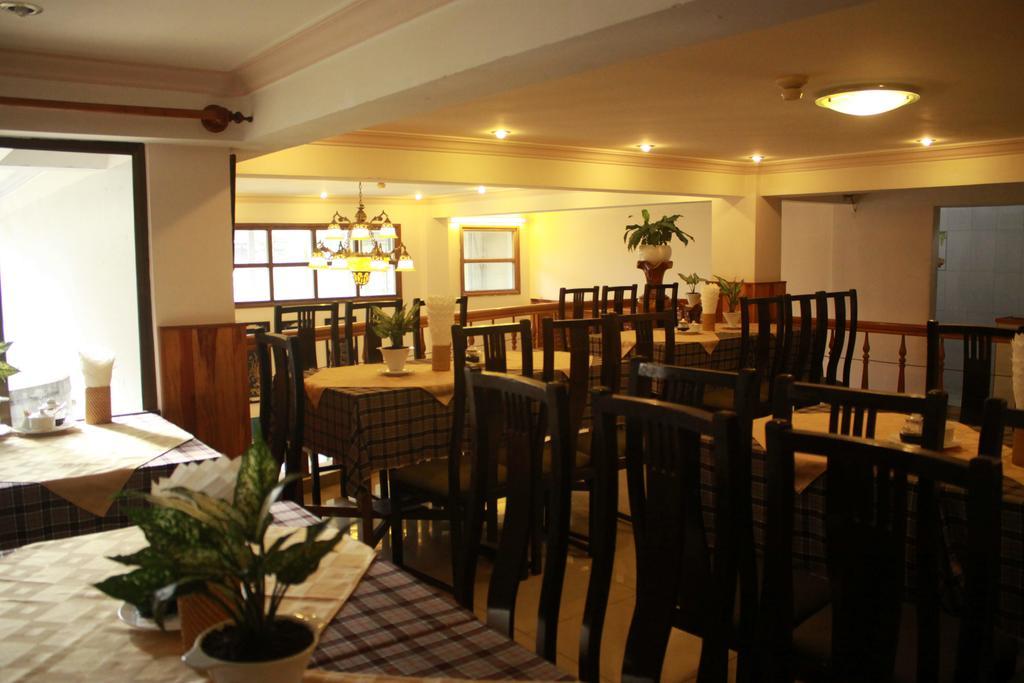 Gold Night Hotel Da Lat Dış mekan fotoğraf